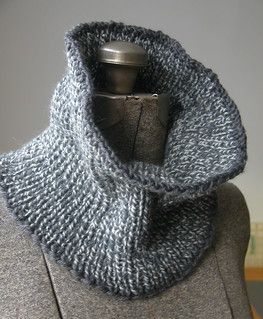 fisherman's neckwarmer | (aka neck gator) US 10, 24" circula… | Flickr Neck Gator, Lion Brand Wool Ease, Beginner Knitting Patterns, Grey Tweed, Circular Needles, Knitting For Beginners, Neck Warmer, Fiber Art, Knitted Scarf