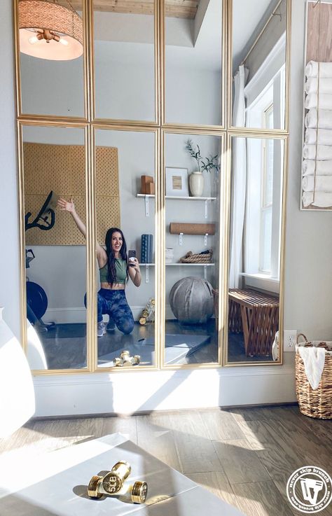 Home Gym Mirrors, Diy Mirror Wall, Mirror Decor Living Room, Gold Wall Mirror, Workout Room Home, Wall Mirror Diy, Diy Home Gym, Gym Room At Home, Home Gym Decor