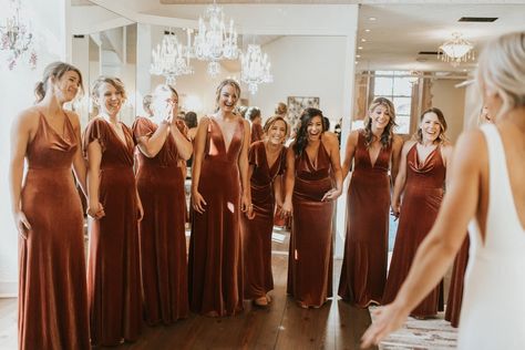 Terracota Velvet Bridesmaid Dress, Brown Velvet Bridesmaid Dresses, Velvet Bridesmaid Dresses Fall Wedding, Dark Brown Bridesmaid Dresses, Bridesmaid Dresses Fall Wedding, Bohemian Bridesmaid Dresses, Bohemian Bridesmaid Dress, Bohemian Bridesmaid, Brown Bridesmaid Dresses