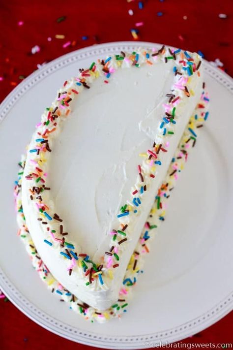 Celebrate a half-birthday with this fun and simple Funfetti Half Birthday Cake! Birthday Cake Homemade, Homemade Funfetti Cake, Baby First Cake, Half Birthday Cake, Dedication Cake, Celebrating Sweets, Half Birthday Cakes, 12th Birthday Cake, Cake Homemade