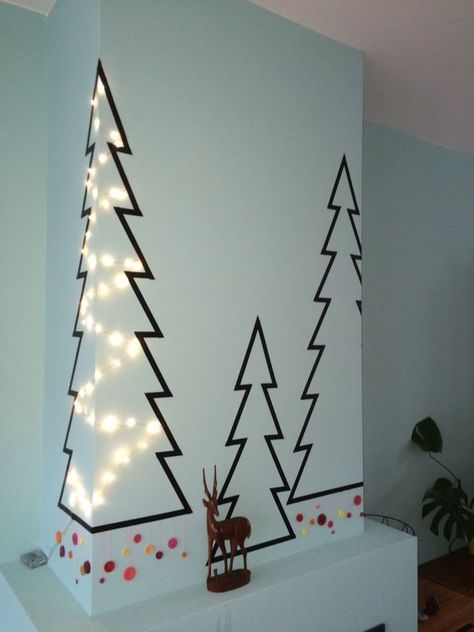 Diy Christmas Wall, Washi Tape Wall, Diy Tape, Wall Christmas Tree, Eco Friendly Christmas, Washi Tape Diy, Alternative Christmas Tree, Modern Christmas Decor, Noel Diy