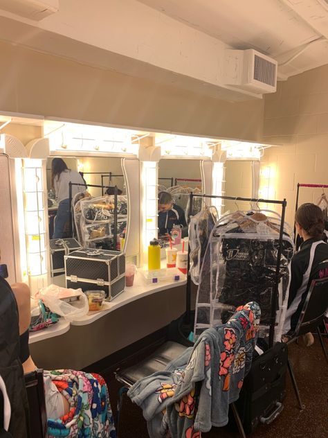 Backstage Aesthetic, Backstage Theatre, Dance Motivation, Dance Major, Plant Styling, Dance Comp, Dancer Lifestyle, Dance Stage, Career Vision Board