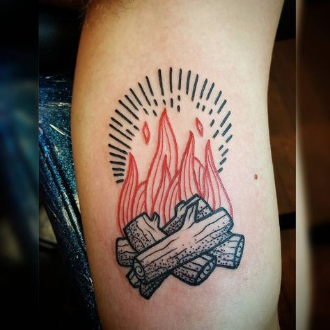 See this Instagram photo by @meloratattoos • 129 likes  Campfire tattoo Campfire Tattoo, Outdoor Tattoo, Camping Tattoo, Woodcut Tattoo, Fire Tattoo, Tattoos Geometric, Nature Tattoos, Tattoo Sleeve Men, Skin Art