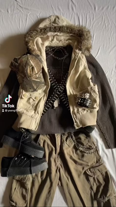 Apocalyptic Aesthetic Outfits, Apocalyptic Core, Apocalyptic Outfit, Masc Clothes, Post Apocalyptic Outfit, Apocalypse Clothing, Apocalypse Outfit, Zombie Apocalypse Outfit, Apocalyptic Clothing