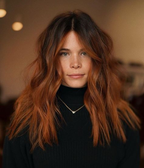 Copper With Dark Roots Hair, Cinnamon Hair With Shadow Root, Cowboy Copper Shadow Root, Dark Roots With Copper Balayage, Dark Rooted Copper Hair, Cowboy Copper Dark Root, Cowboy Copper With Shadow Root, Auburn With Copper Balayage, Balayage On Copper Hair