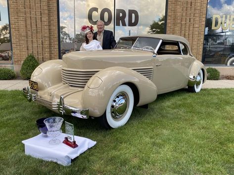 Amelia Earhart’s Cord judged best of show | Thestar | kpcnews.com Cord Automobile, Auburn Car, Beach Tan, 1930s Automobiles, Woody Wagon, Vintage Automobiles, Maroon Leather, Amelia Earhart, Car Museum