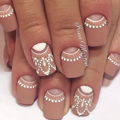 Boho Matte Nails, Indian Nail Art Designs, Henna Design Nails, Indian Nails Design, Boho Short Nails, Matte Wedding Nails, Fun Nude Nails, Boho Nails Designs Bohemian, Boho Chic Nails Designs