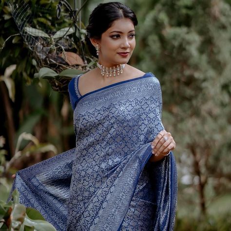 Royal Blue Wedding Saree, Blue Wedding Saree, Reception Look Bride Indian, Frock Design For Wedding, Engagement Saree, Bride Indian, Reception Saree, Marriage Dress, Indian Blue