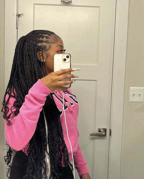 Hairstyles With Small Knotless Braids, Small Knotless Braids Hairstyles Ideas, Ways To Style Small Knotless Braids, Edges With Knotless Braids, Half Up Half Down Knotless Braids, Cute Edges With Braids, Bow Braid Hairstyle, Knotless Braids Outfit, Simple Braiding Hairstyles