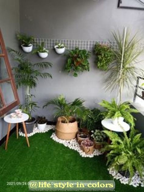 Terris Garden Decoration Ideas, Small Terrace Garden, Terrace Garden Ideas, Simple Living Room Decor, Small Balcony Garden, Terrace Garden Design, Kitchen Plants, Small Balcony Design, Small Patio Garden