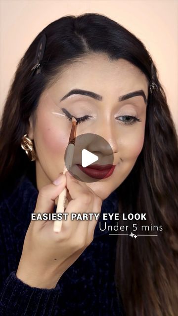 Ravika Agarwal on Instagram: "Save For Later🫰🏻

#MakeupReels #MakeupHacks #PartyMakeup #SmokeyEyes #EyeMakeupTutorial #EyeMakeup #EyeMakeupIdeas #MakeupTipsandTricks #ViralHacks #Hacks

[ Party Makeup, Eye Makeup, Smokey Eyes, Smokey Eye Makeup, Makeup Hacks, Makeup Tutorial, Easy Makeup, Makeup For Beginners ]" Good Smokey Eye, How To Do Smoky Eye Makeup Step By Step, Diy Smoky Eyes, How To Do Eye Makeup For Beginners, Quick Easy Smokey Eye, Easy Eye Makeup For Beginners, Easy Smokey Eye For Beginners, Indian Smokey Eye Makeup, Smoky Brown Eye Makeup Indian