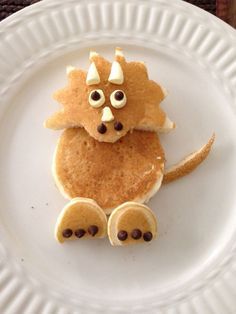 Dinosaur Pancakes For Kids, Fun Pancake Ideas, Pancake Art For Kids, Dinosaur Pancakes, Fun Pancakes, Fun Breakfast, Pancake Art, Food Art For Kids, Childrens Meals