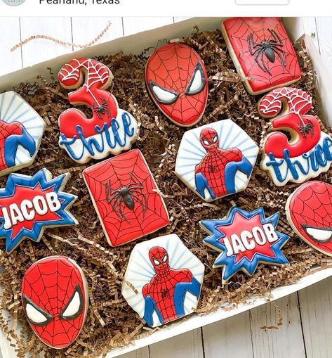 Spider Man Cookies, Spiderman Cookies, Hulk Birthday Parties, Spiderman Birthday Party Decorations, Superhero Cookies, 5th Birthday Boys, Hulk Birthday, S Cookies, 5th Birthday Party Ideas