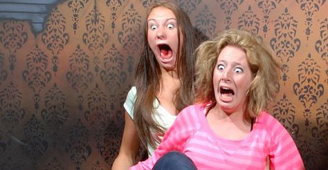 35 Amazing Photos Of People Getting Scared Shitless Funny Incidents, Awkward Photos, Funny Poses, Draw The Squad, The Weather Channel, Pictures Of People, Pure Beauty, Pose Reference Photo, Instagram Foto