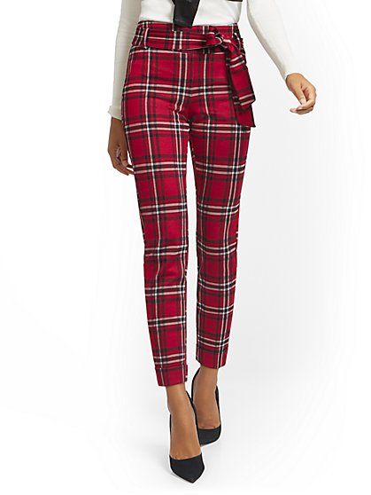 Plaid Pants Outfit, Plaid Jeans, Christmas Outfits, Slim Leg Pants, Plaid Pants, Slim Leg, Knit Pants, Petite Fashion, Wrinkle Free