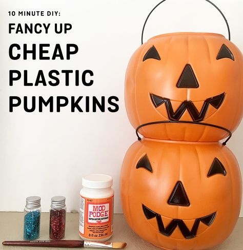 Halloween DIY: Fancy Up Cheap Plastic Pumpkins - Okayest Moms Small Plastic Pumpkin Crafts, Plastic Pumkin Decoration Ideas Easy, Plastic Pumpkins Crafts, Pumkin Decoration, Pumpkin Pictures, Pumpkin Decorations, Plastic Pumpkins, Diy Pumpkin, Pumpkin Crafts