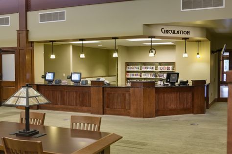 Circulation Desk Circulation Desk, Library Space, Library Desk, Library Architecture, Retro Office, Mini Desk, Library Ideas, Library Design, Desk Shelves