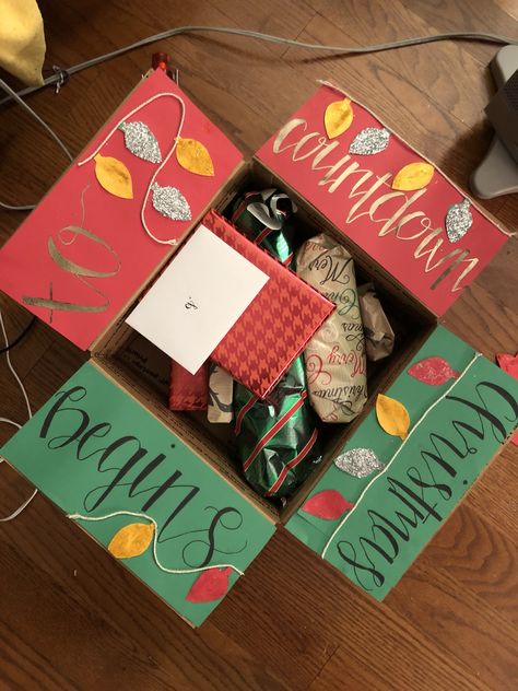 Christmas Care Package Military, Care Package Decorating, Army Boyfriend, Military Boyfriend, Dorm Gifts, College Dorm Gifts, Christmas Care Package, Missionary Care Packages, Deployment Care Packages