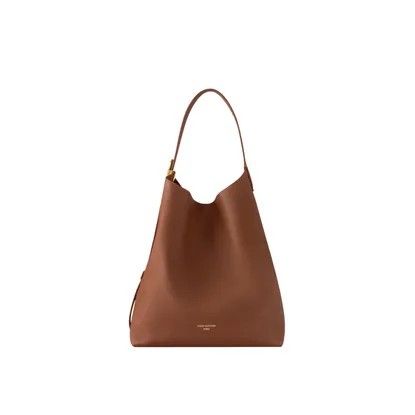 LOUIS VUITTON
Low Key Hobo MM Louis Vuitton Low Key Hobo, Cognac Outfit, New Bags, Key Bag, Anna Wintour, Bag Collection, The Bag, Classic Collection, Low Key