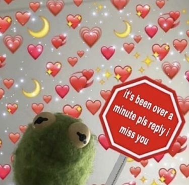 Sorry Memes, Social Media For Kids, Aesthetic Romance, Flirty Memes, Lovers Aesthetic, Wholesome Pictures, Cute Love Memes, Watch Youtube, Chat With Friends