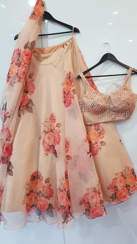 Light Weight Lehenga, Floral Lengha, Pre Wedding Dress, Bridesmaids Groomsmen, Guest Attire, Desi Style, Indian Outfit, Indian Clothes, Dress Inspo