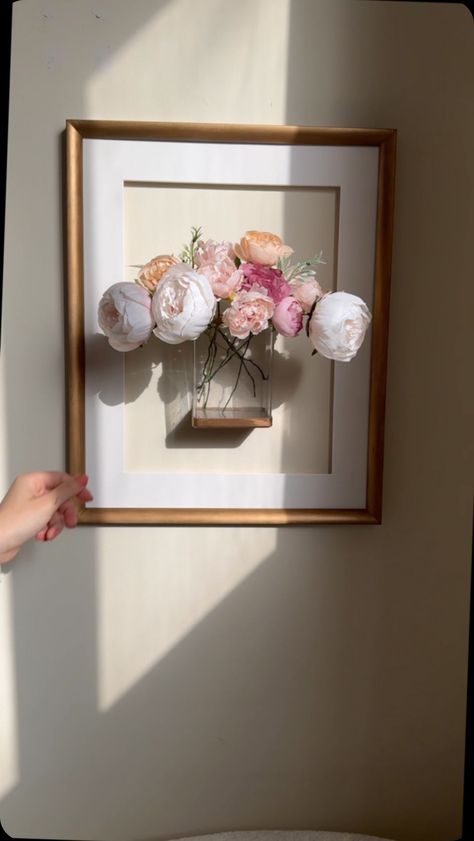 Sandy | wall vase diy , i tried this decor trend and am obsessed 😍, can be used for real or artificial flowers 💐 #diy #diydecor #wallhanging… | Instagram Small House Wall Decor, Things To Put In Picture Frames, Vase Wall Decor, Bedroom Wall Decor Ideas Small Rooms, Wall Vase Diy, Upcycled Wall Art, Floral Vase Wall, Flower Wall Living Room, Wall Vases