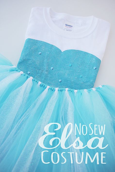 Frozen 2 Costumes Diy, Diy Fantasia, Sewing Costumes, Disney Costumes Diy, Characters Cosplay, Themed Halloween Costumes, Sewing Shop, Costume Disney, Elsa Costume