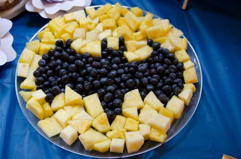 Batman Baby Shower Ideas, Baby Shower Ideas Food, Lego Batman Birthday, Batman Baby Shower, Batman Baby, Superhero Baby Shower, Batman Theme, Baby Batman, Food Platter