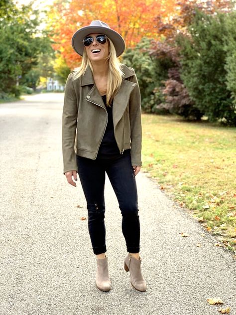 How to Style a Moto Jacket How To Wear A Moto Jacket, Styling A Moto Jacket, Cream Moto Jacket Outfit, Moto Jacket Outfit Women, Motto Jacket Outfit, Black Moto Jacket Outfit, Suede Moto Jacket Outfit, Leather Moto Jacket Outfit, Green Moto Jacket