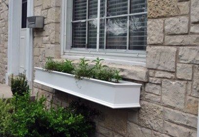 Want window boxes but don’t want to pay someone to install them for you? How about making your own from scratch! Here’s a great step by step tutorial that will take you from start to fi… Window Boxes Diy, Window Planters, Flower Window, Self Watering Planter, Garden Windows, Window Boxes, Stone House, Window Box, Outdoor Landscaping