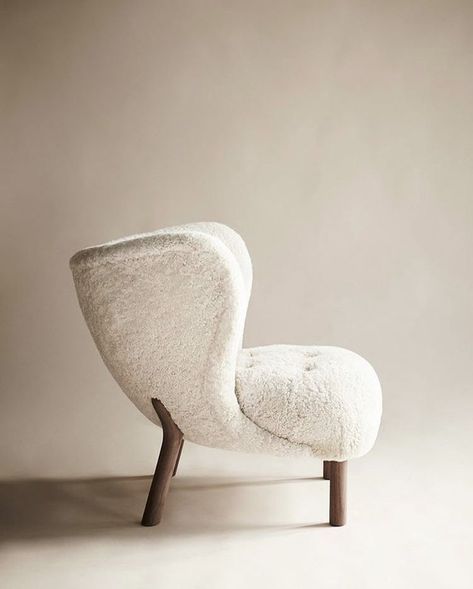 Wabi Sabi Furniture, Winning Awards, Da Nang Vietnam, Modern Armchair, Design Aesthetic, Da Nang, Fabric Upholstery, Interior Inspo, Interior Furniture