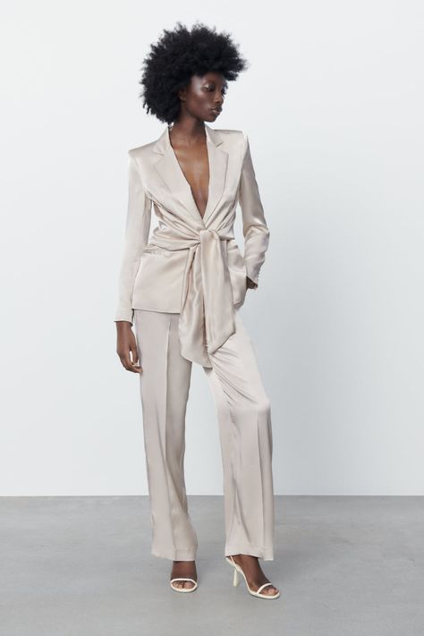 Zara Suits Women, Zara Suits, Satin Trousers, Satin Blazer, Long Blazer, Grey Blazer, Fitted Blazer, Zara Jackets, Grey Pants