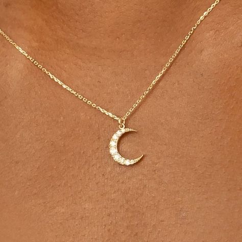 Diamond Crescent Necklace Diamond Moon Necklace 14K White - Etsy Diamond Moon Necklace, Celestial Gifts, Crescent Necklace, Crescent Moon Pendant, Celestial Necklace, Moon Pendant Necklace, Necklace Diamond, Crescent Moon Necklace, Gold Moon