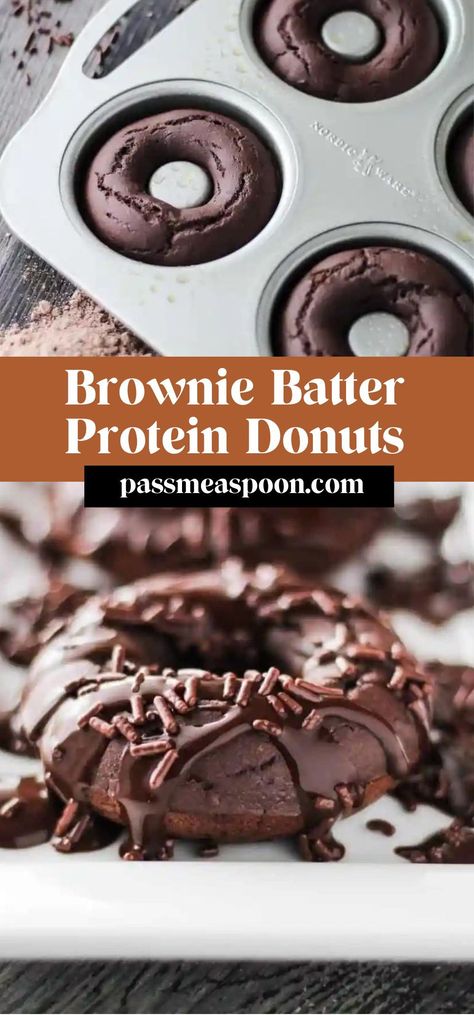 These high protein brownie batter donuts are a great post-workout treat! If you’re looking for a protein-packed, low sugar snack, these donuts are the answer! Donut Pan Recipe, Protein Donut Recipe, Protein Brownie Batter, Edible Brownie Batter Recipe, High Protein Donuts, Low Sugar Snack, Protein Donuts Recipe, Healthy Protein Desserts, Sugar Free Chocolate Syrup