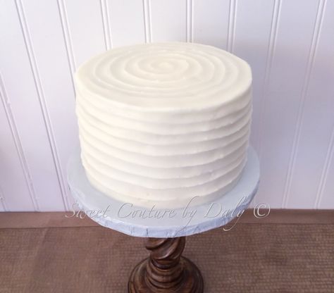 White Spiral Cake Spiral Cake, Formal Spiral White Gold Jewelry, Spiral Cake Design, Modern White Gold Spiral Jewelry, White Gold Spiral Jewelry With Brilliant Cut, Spiral Cake Stand, Gourmet Desserts, Cake Stand, Arts And Crafts