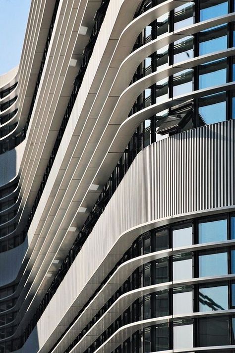 #architecture #facadedesign #facade #exterior #architectureexterior #buildingdesign #architecturedesign #worldbestarchitecture #architectureinspiration Horizontal Louver Facade, Apartment Facade, Amsterdam Airport, Amsterdam Airport Schiphol, Architecture Design Presentation, Architectural Concept, Metal Facade, High Building, Glass Building