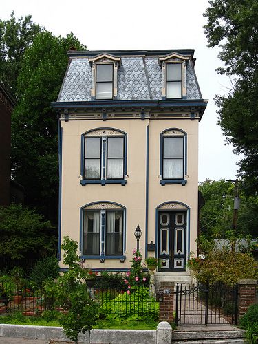 Lafayette Square, St. Louis, MO House Townhouse, Lafayette Square, Cute House, St Louis Mo, Sims House, House Goals, Pretty House, Beautiful Buildings, Green Design