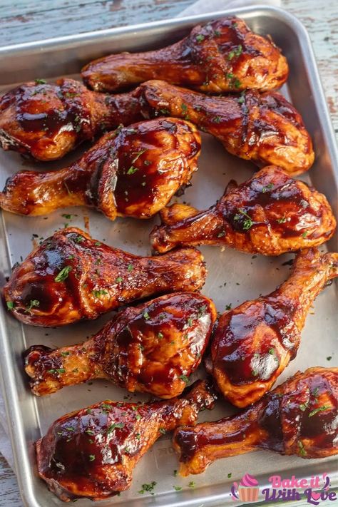 Barbecue Chicken Legs In The Oven, Bbq Chicken Drumsticks Oven, Baked Bbq Chicken Drumsticks, Baked Barbeque Chicken, Chicken Legs In The Oven, Chicken Drumsticks Oven, Crispy Baked Chicken Legs, Baked Bbq Chicken Thighs, Drumsticks Oven