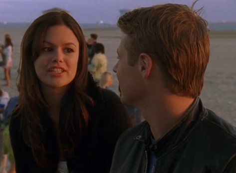 summer roberts, summer roberts icon, rachel bilson, adam brody, seth cohen, the o.c., seth cohen icon, sethmer, the oc, the oc bts, marissa cooper, Marissa Cooper icon, mischa barton, the oc aesthetic, adam brody and rachel bilson Ryan And Summer The Oc, Summer Roberts And Ryan Atwood, Summer The Oc, Ryan Videos, Ryan Atwood, Summer Roberts, Peter Gallagher, 2000s Icons, Ben Mckenzie