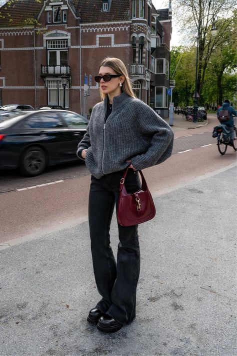 How to Style Bootcut Jeans: 22 Effortlessly Chic Outfits – Chic Central Red Bag Winter Outfit, Gucci Jackie 1961 Outfit, Gucci Jackie Outfit, Jackie Gucci Bag, Boston Bag Outfit, Gucci Jackie Bag Outfit, Gucci Bag Aesthetic, Startup Outfit, How To Style Bootcut Jeans