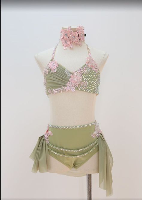 We welcome fully customized requests. Available in all colors. Be sure to message me before ordering. This piece is perfect for competition wear/ Figure Skating/Rhythmic gymnastics PLEASE NOTE  Custom lead time is 8-10 weeks. Please message your competition date or when you need it by, and order with ample time. RETURN POLICY No returns on custom costumes or deposits. We can only provide credits and alterations. ORDER TO MADE Please include: 1. Chest, waist, hips, and girth measurements 2. Color Polka Dot Dance Costume, Dance Leotards Costumes, Glamour Costumes Dance, Jazz Dance Class Outfit, Dance Costumes Lyrical Contemporary, Musical Theater Dance Costumes, Competitive Dance Costumes, Fairy Dance Costume, Pink Lyrical Dance Costumes