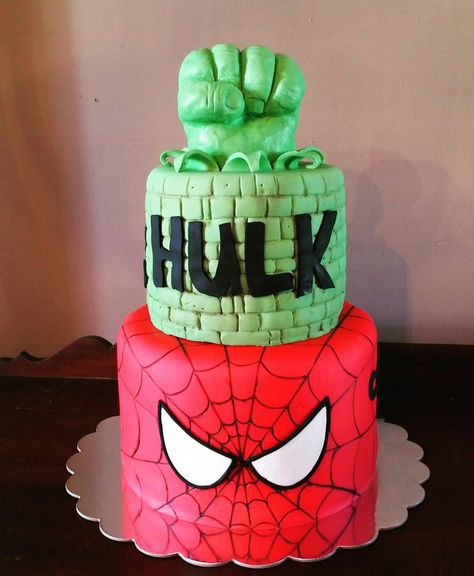 Spiderman And Hulk Birthday Cake, Spidey And Hulk Cake, Spider Man Hulk Birthday, Spiderman Hulk Birthday Party, Spiderman Hulk Birthday Cake, Spider Man And Hulk Cake, Hulk Spiderman Cake, Hulk And Spiderman Birthday Party, Hulk And Spiderman Cake