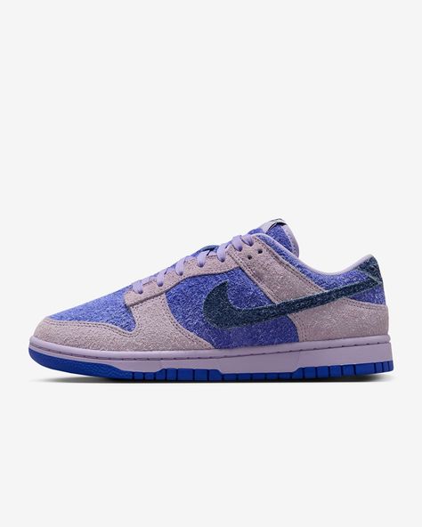 Nike Dunk Low SE Women's Shoes. Nike.com Deep Royal Blue, Nike Dunk Low, Dunk Low, Shoes Nike, Nike Dunk, Nike Dunks, Blue Fashion, Astronomy, Women's Shoes