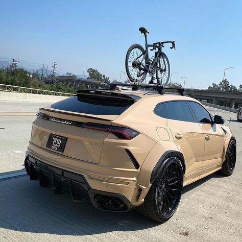 lamborghini urus in gloss sand Rdbla Cars, Lambo Truck, Cream Car, Pink Motorcycle, Dodge Charger Hellcat, Orange Car, New Luxury Cars, Custom Cars Paint, Color Cafe