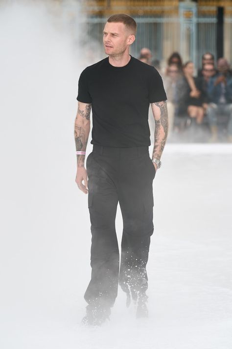 Givenchy Spring 2023 Menswear Fashion Show | Vogue Givenchy Spring 2023, 2023 Menswear Fashion Show, Matthew M Williams, Zayn Malik Style, Givenchy Fashion, Paris Fashion Week Runway, Leather Varsity Jackets, Matthew Williams, Interesting Outfits