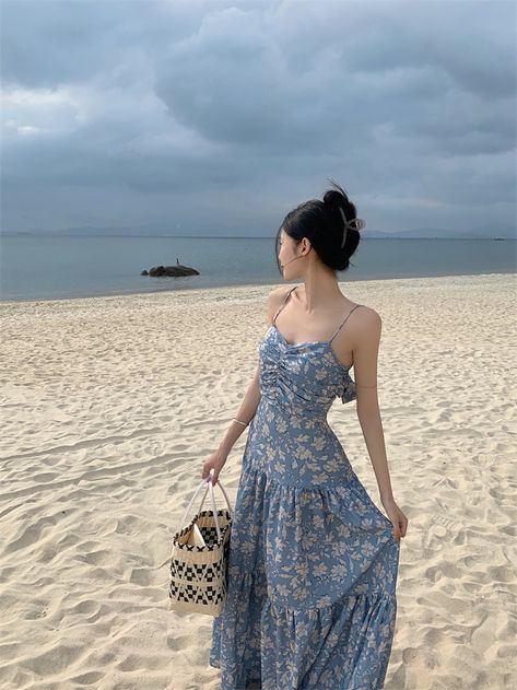 Korean Beach Outfit Dress, Goa Fits, Makeup Looks Korean, Makeup Looks Asian, Japan Outfit Ideas, Korean Beach Outfit, Make Up Korean, Korean Outfits Men, Goa Dress