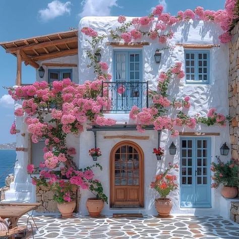 Moderne Have, Greek House, Cute House, House Landscape, Dream House Interior, Dream House Exterior, Spanish Style, Dream House Decor, House Inspo