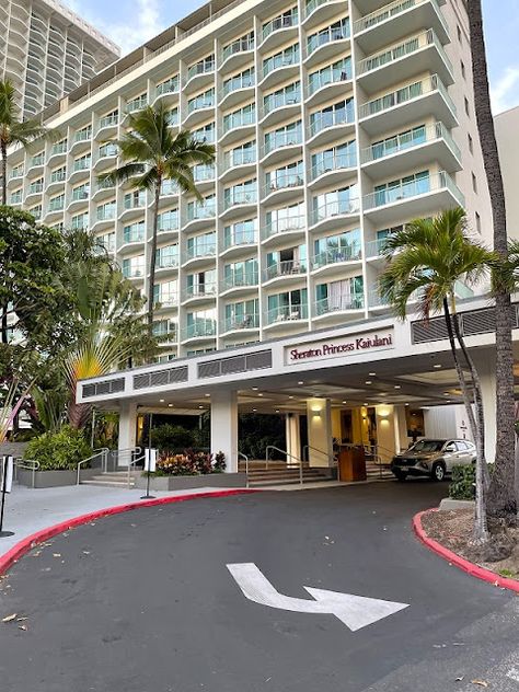 Hotel Room Tour and Review - Sheraton Princess Kaiulani in Honolulu, Hawaii | It has grown on me! Hawai Hotel, Princess Kaiulani, Normal Photo, Moana Surfrider, Poolside Lounge Chairs, Cozy Cafe, Waikiki Beach, Honolulu Hawaii, New Year Holidays