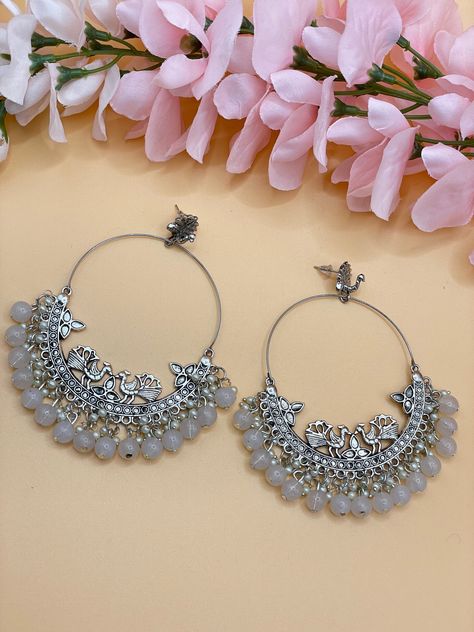 Traditional Silver Jewellery, Silver Jewellery Indian Earrings, Silver Oxidised Jewellery Indian, Fancy Earrings Fashion, Jhumka Earrings Aesthetic, Silver Jhumkas Indian, Oxidised Jewellery Earrings, Jhumkas Aesthetic, Desi Earrings