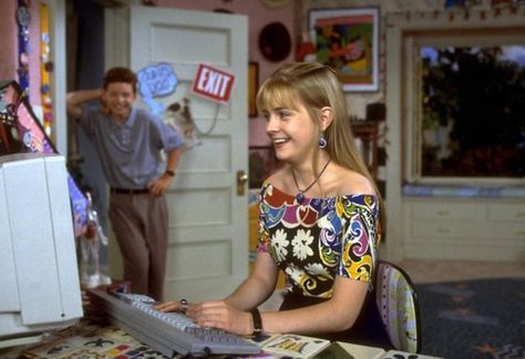 Clarissa Explains It All, 90s Pop Culture, Rocko's Modern Life, Melissa Joan Hart, 90s Girl, Lead Role, Hey Dude, Night Live, 90s Nostalgia